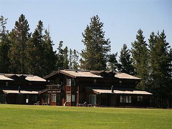 Timbers At Island Park